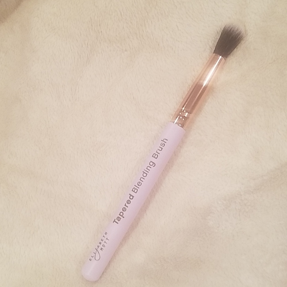 Elizabeth Mott Tapered Blending Brush